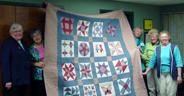 Dialysis Quilt made by North Country Quilters